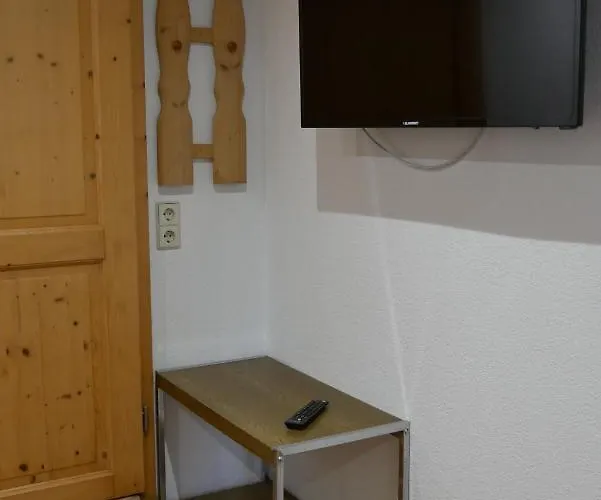 Ferienzimmer * Niederstetten